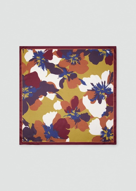 Женский бордовый шарф Mango артикул 27031200 76 2 season Фото ракурс 3 - Женский бордовый шарф Mango артикул 27031200 76 2 season