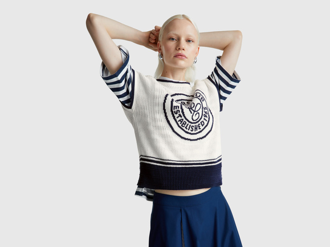 Жіночий білий жилет Benetton артикул 1494E10EH 074 25A Фото ракурс 1 - Жіночий білий жилет Benetton артикул 1494E10EH 074 25A