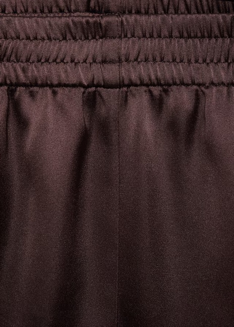 Женские фиолетовые шорты Mango артикул 17083330 66 1 season Фото ракурс 5 - Женские фиолетовые шорты Mango артикул 17083330 66 1 season