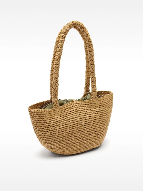 Женская бежевая сумка Parfois артикул 230080 NCS FW2025 Фото ракурс 2 - Женская бежевая сумка Parfois артикул 230080 NCS FW2025