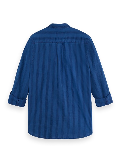 Фото ракурс 6 - Мужская голубая рубашка SCOTCH & SODA артикул 180863 410 FW2025