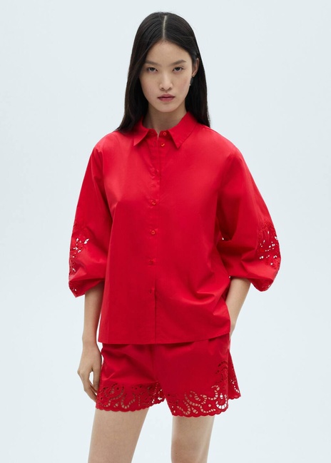 Женские красные шорты Mango артикул 87022533 70 8 season Фото ракурс 4 - Женские красные шорты Mango артикул 87022533 70 8 season