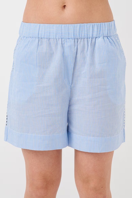 Жіночі блакитні шорти Only артикул 15344767 bright white SS2025 Фото ракурс 5 - Жіночі блакитні шорти Only артикул 15344767 bright white SS2025