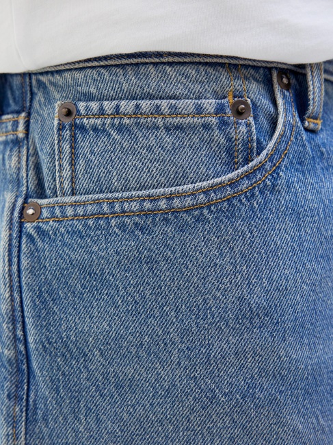 Фото ракурс 6 - Чоловічі сині шорти Jack & Jones артикул 12269533 Blue denim SS2025