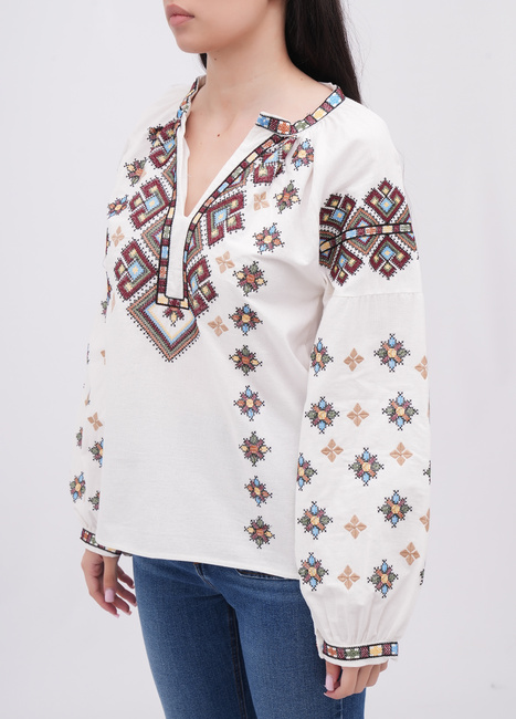 Жіноча біла блузка EQUILIBRI артикул W421 013 004 White FW2025 Фото ракурс 3 - Жіноча біла блузка EQUILIBRI артикул W421 013 004 White FW2025