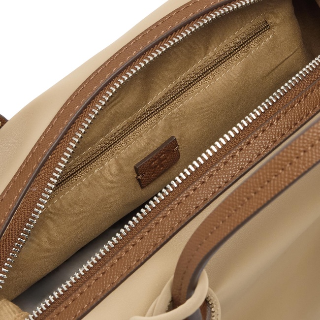 Жіноча коричнева сумка Parfois артикул 233759 _CA FW2025 Фото ракурс 4 - Жіноча коричнева сумка Parfois артикул 233759 _CA FW2025