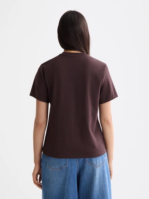 Фото ракурс 2 - Женская коричневая футболка SCOTCH & SODA артикул U9A00812T U290 FW2025