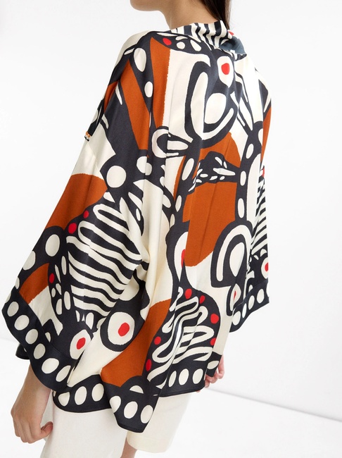 Фото ракурс 2 - Женское разноцветное пончо Parfois артикул 236825 _BM FW2025