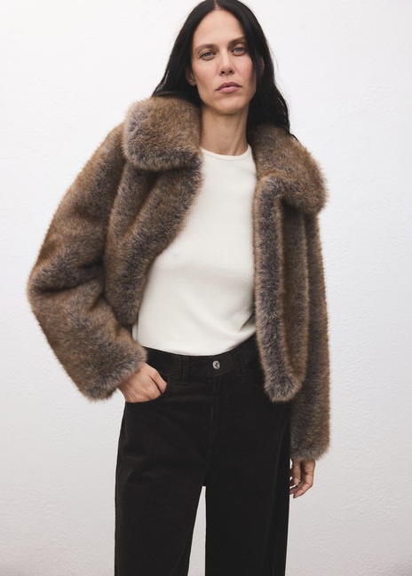 Женские коричневые джинсы Mango артикул 17057780 32 1 season Фото ракурс 4 - Женские коричневые джинсы Mango артикул 17057780 32 1 season