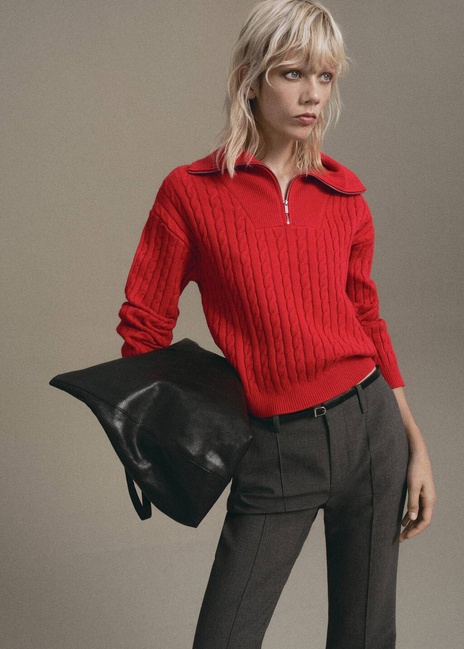 Жіночий червоний джемпер Mango артикул 17007785 70 1 season Фото ракурс 1 - Жіночий червоний джемпер Mango артикул 17007785 70 1 season