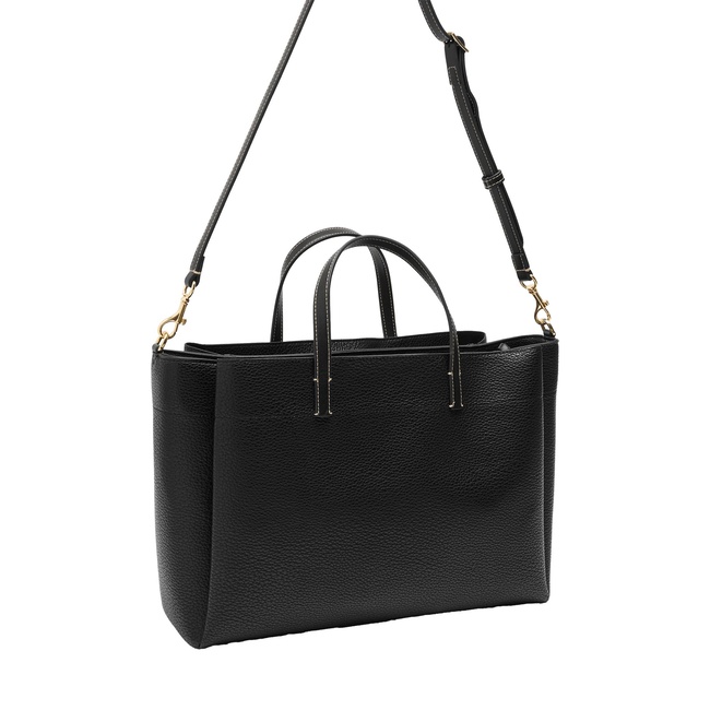 Женская черная сумка Parfois артикул 237158 _BK FW2025 Фото ракурс 2 - Женская черная сумка Parfois артикул 237158 _BK FW2025