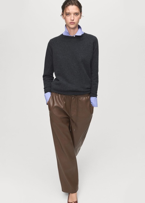 Жіночі сірі брюки Mango артикул 17075974 34 1 season Фото ракурс 5 - Жіночі сірі брюки Mango артикул 17075974 34 1 season