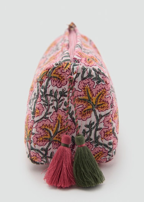 Жіноча рожева косметичка Mango артикул 17041198 85 1 season Фото ракурс 3 - Жіноча рожева косметичка Mango артикул 17041198 85 1 season