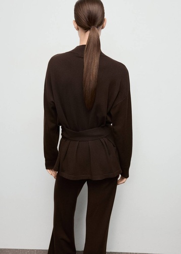 Фото ракурс 2 - Жіночий коричневий джемпер Mango артикул 17007830 32 1 season