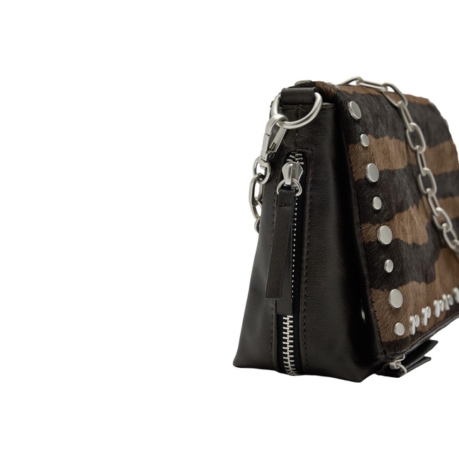 Жіноча коричнева сумка Parfois артикул 240752 _BN FW2025 Фото ракурс 3 - Жіноча коричнева сумка Parfois артикул 240752 _BN FW2025