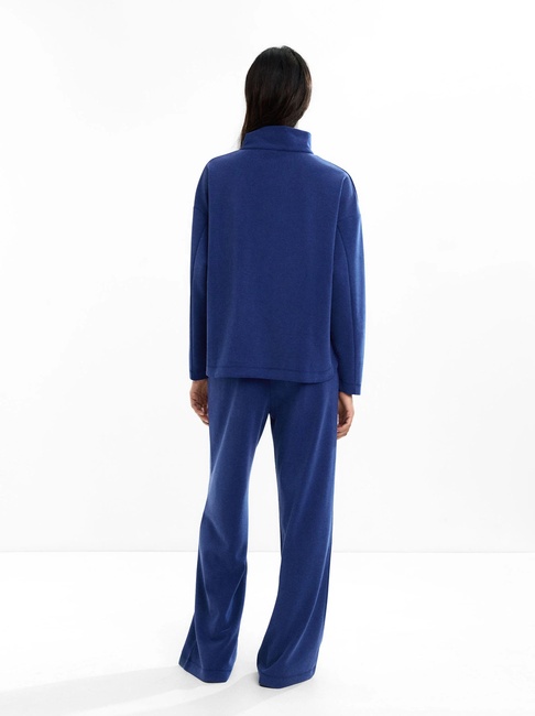 Женский синий свитшот Parfois артикул 237339 _MI FW2025 Фото ракурс 2 - Женский синий свитшот Parfois артикул 237339 _MI FW2025