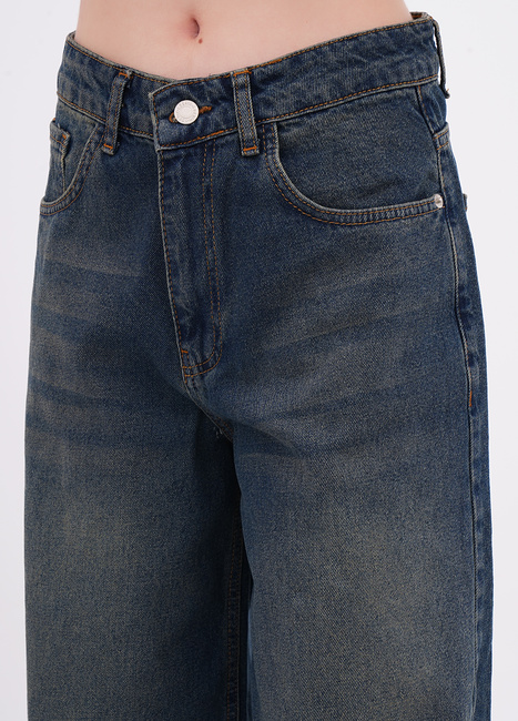 Фото ракурс 3 - Жіночі сині джинси EQUILIBRI артикул W568 020 000 NAVY BLUE FW2025