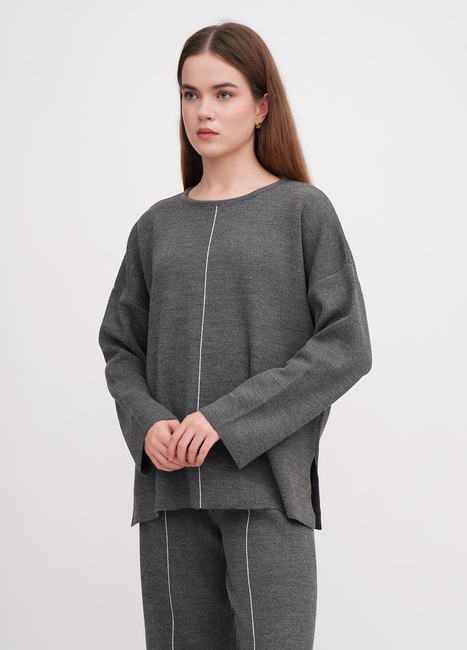 Жіночий сірий светр EQUILIBRI артикул W391 053 100 Dark grey FW2025 Фото ракурс 1 - Жіночий сірий светр EQUILIBRI артикул W391 053 100 Dark grey FW2025