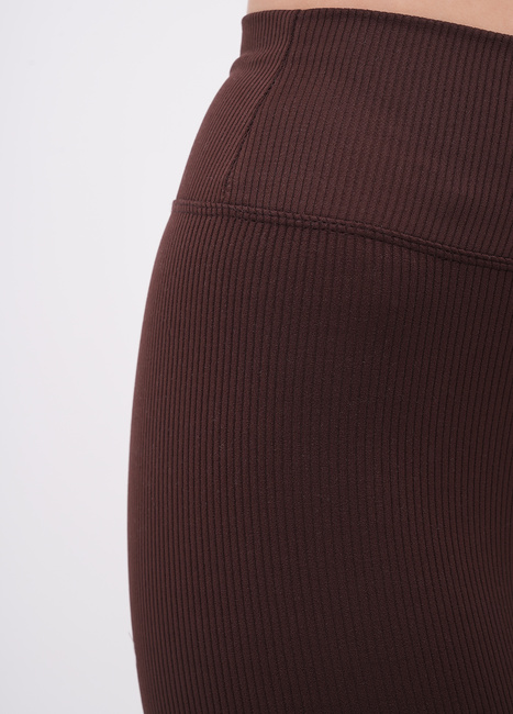 Женские коричневые лосины EQUILIBRI артикул W464 008 000 Brown FW2025 Фото ракурс 3 - Женские коричневые лосины EQUILIBRI артикул W464 008 000 Brown FW2025