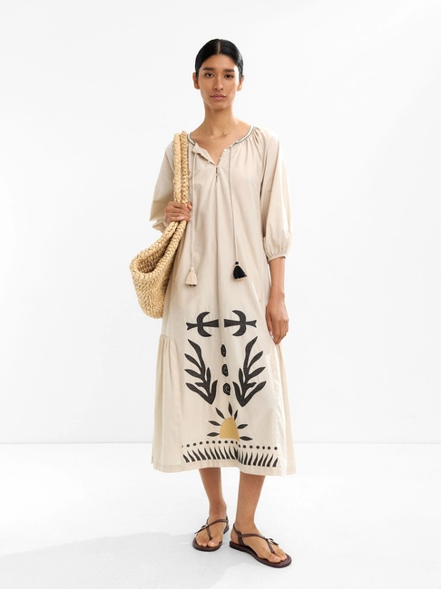 Фото ракурс 1 - Жіноча молочна сукня Parfois артикул 235309 _EC FW2025