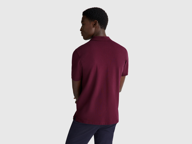 Чоловіча бордова футболка поло Benetton артикул 3WG9U301Z 34D 25A Фото ракурс 2 - Чоловіча бордова футболка поло Benetton артикул 3WG9U301Z 34D 25A