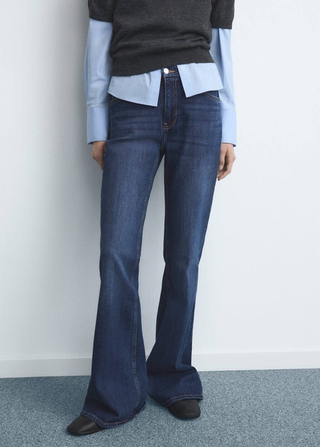 Жіночі сині джинси Mango артикул 27021193 TO 2 season Фото ракурс 1 - Жіночі сині джинси Mango артикул 27021193 TO 2 season