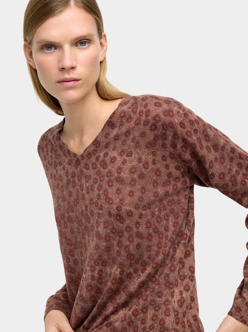 Жіночий коричневий светр Parfois артикул 238083 _BN FW2025 Фото ракурс 1 - Жіночий коричневий светр Parfois артикул 238083 _BN FW2025