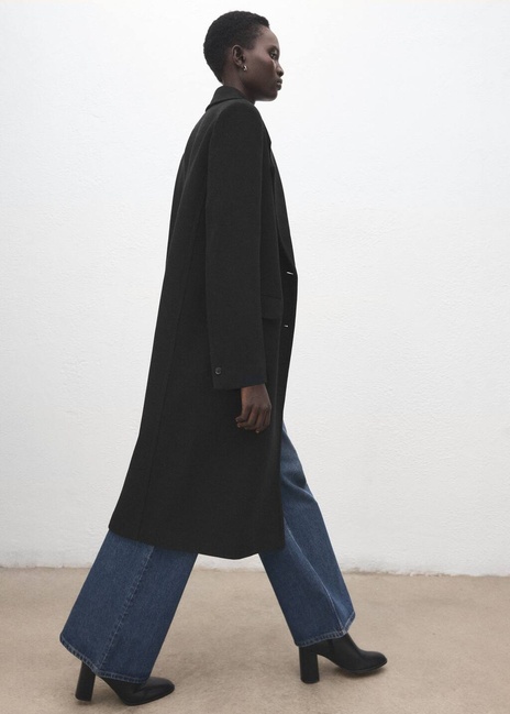 Женское черное пальто Mango артикул 27091186 99 2 season Фото ракурс 3 - Женское черное пальто Mango артикул 27091186 99 2 season