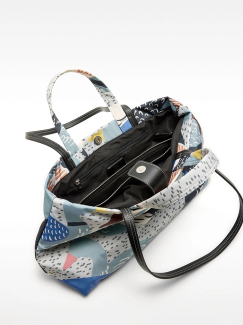 Жіноча блакитна сумка Parfois артикул 231644 _BM SS2025 Фото ракурс 3 - Жіноча блакитна сумка Parfois артикул 231644 _BM SS2025