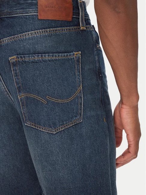 Фото ракурс 5 - Чоловічі сині шорти Jack & Jones артикул 12269517 Blue denim FW2025