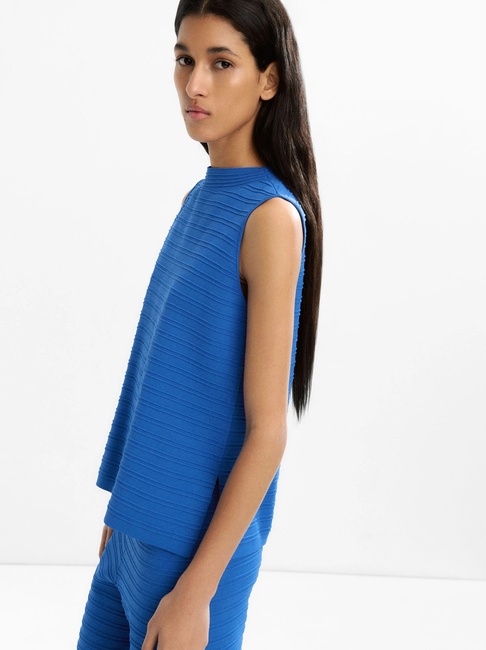 Фото ракурс 4 - Женский синий топ Parfois артикул 232376 RBX SS2025