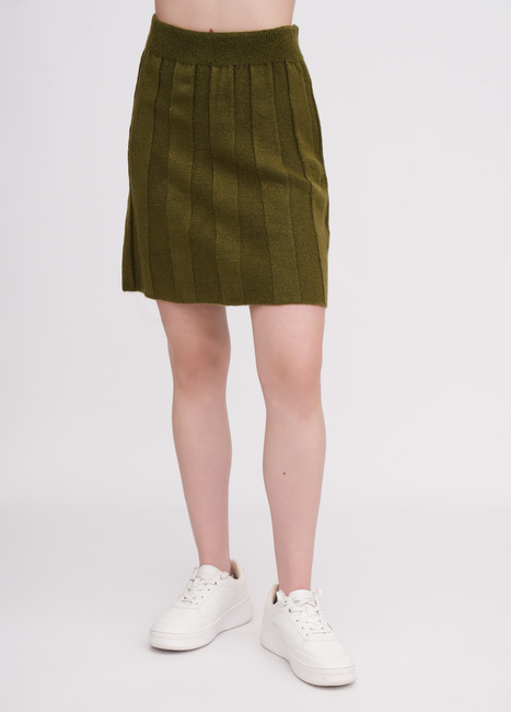 Фото ракурс 1 - Жіноча зелена спiдниця EQUILIBRI артикул NW391001 200 Green FW2025