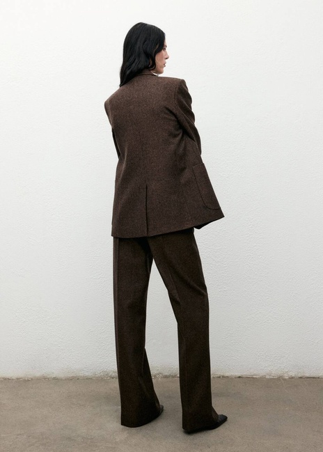 Жіночі коричневі брюки Mango артикул 17017914 30 1 season Фото ракурс 2 - Жіночі коричневі брюки Mango артикул 17017914 30 1 season