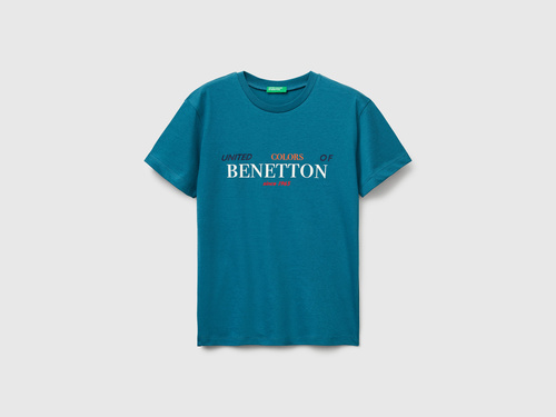 Фото ракурс 1 - Бирюзовая футболка Benetton для мальчиков артикул 3I1XC10Q4.G 3C5 25A