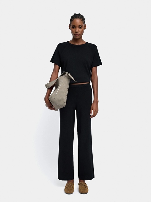 Фото ракурс 3 - Женские черные штаны Parfois артикул 235346 _BK FW2025