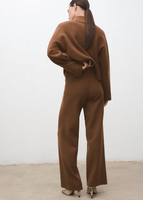 Жіночі коричневі брюки Mango артикул 17078639 17 1 season Фото ракурс 2 - Жіночі коричневі брюки Mango артикул 17078639 17 1 season