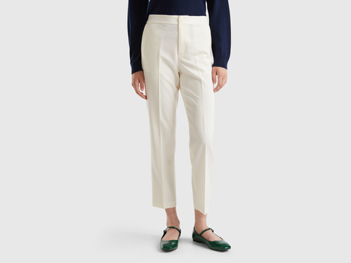 Фото ракурс 1 - Жіночі бежеві штани Benetton артикул 4OIGDF076 0R2 24A