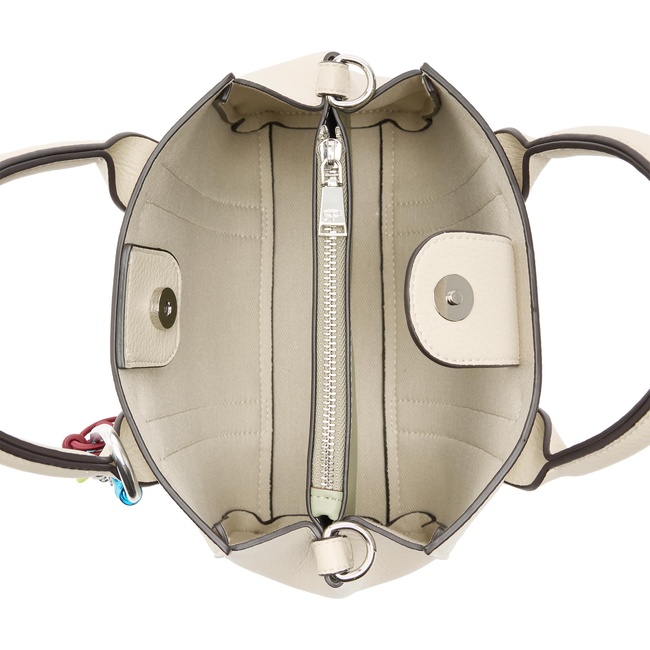 Жіноча молочна сумка Parfois артикул 230584 _EC FW2025 Фото ракурс 5 - Жіноча молочна сумка Parfois артикул 230584 _EC FW2025