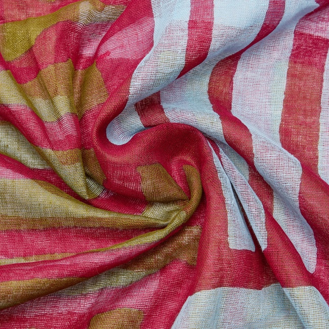 Фото ракурс 3 - Жіночий рожевий шарф Parfois артикул 234263 _BM FW2025