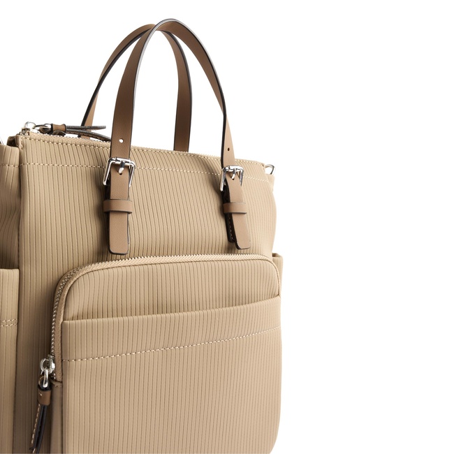 Фото ракурс 2 - Жіночий коричневий рюкзак Parfois артикул 229723 _TU SS2025