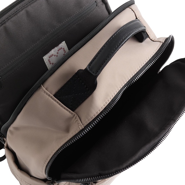 Фото ракурс 4 - Жіночий коричневий рюкзак Parfois артикул 228708 _TU SS2025