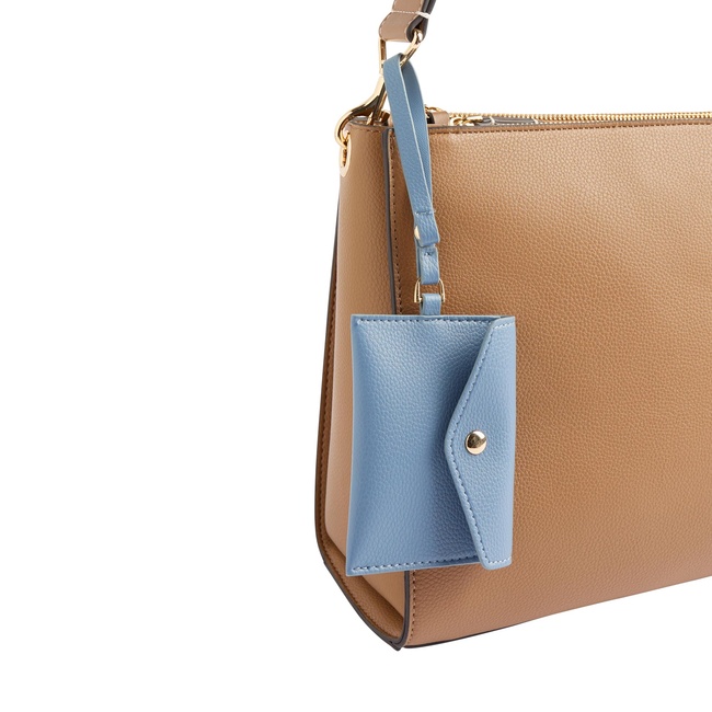 Фото ракурс 3 - Жіноча коричнева сумка Parfois артикул 230323 _CA SS2025