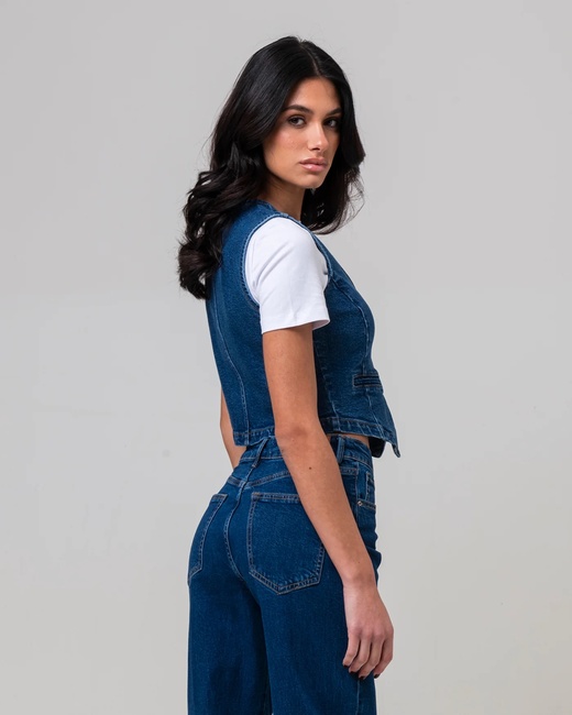 Фото ракурс 2 - Женский синий жилет Piazza Italia артикул 17443 Denim SS2025