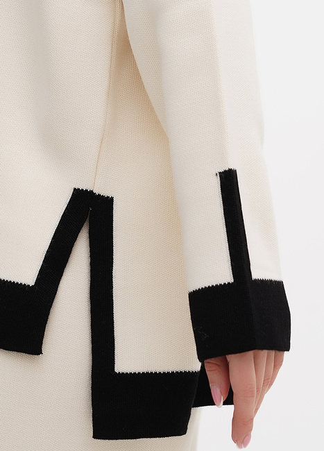 Жіночий бежевий светр EQUILIBRI артикул TMN Swet N MILK FW2023 Фото ракурс 4 - Жіночий бежевий светр EQUILIBRI артикул TMN Swet N MILK FW2023