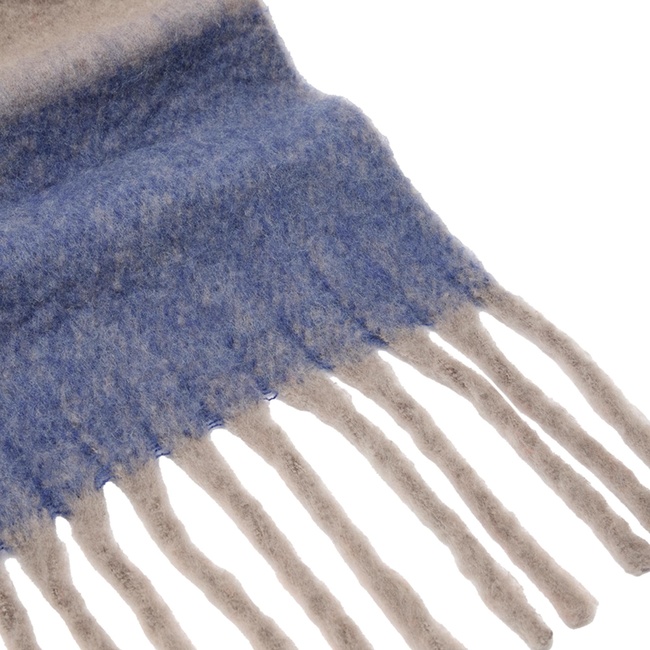 Фото ракурс 3 - Жіночий різнокольоровий шарф Parfois артикул 240780 _DM FW2025