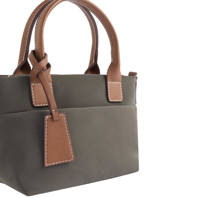 Фото ракурс 3 - Жіноча чорна сумка Parfois артикул 226792 _BK FW2025