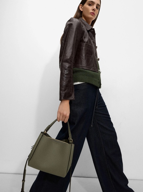 Фото ракурс 5 - Женская зеленая сумка Parfois артикул 228639 _KK SS2025