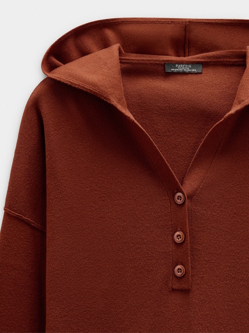 Жіночий коричневий светр Parfois артикул 238088 _BR FW2025 Фото ракурс 5 - Жіночий коричневий светр Parfois артикул 238088 _BR FW2025