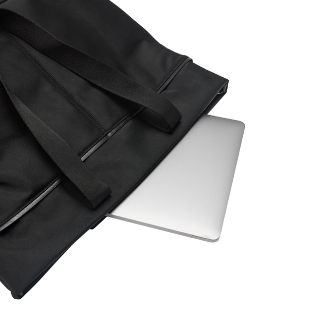 Женская черная сумка Parfois артикул 236808 _BK FW2025 Фото ракурс 4 - Женская черная сумка Parfois артикул 236808 _BK FW2025