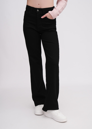 Фото ракурс 1 - Жіночі чорні джинси EQUILIBRI артикул W568 025 000 Black FW2025